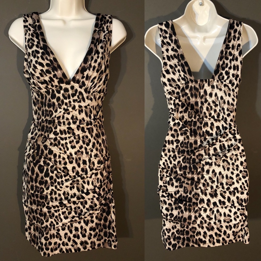 #PARTYDRESS 😍 Fitted cheetah print dress
